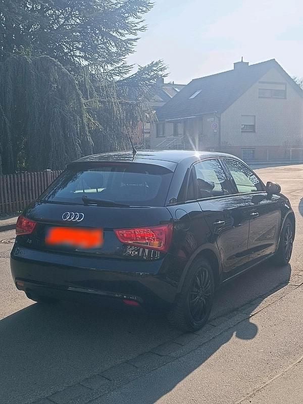 Gebraucht Audi A1 90 PS (66 kW) 2013 Schwarz Kleinwagen