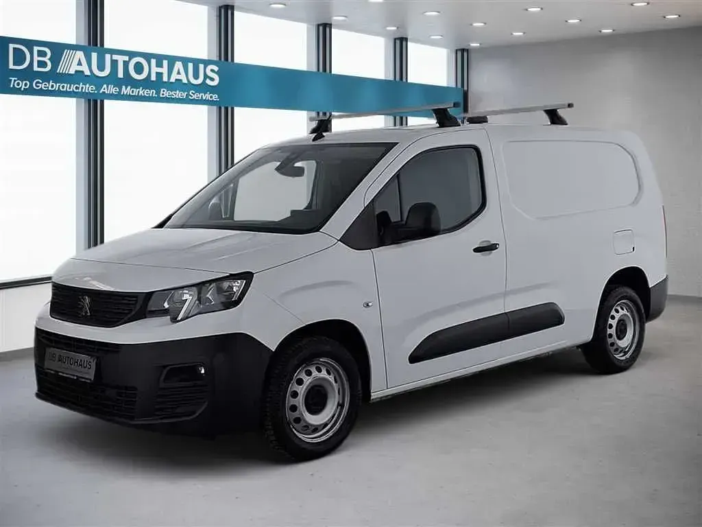 Gebraucht Peugeot Partner Premium 102 PS (75 kW) 2022 Van / Kleinbus