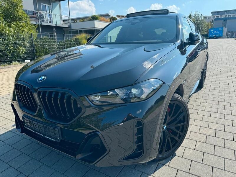Schwarz Gebraucht 2023 BMW X6 M Sport SUV | 106.980 € - Bild 1/4