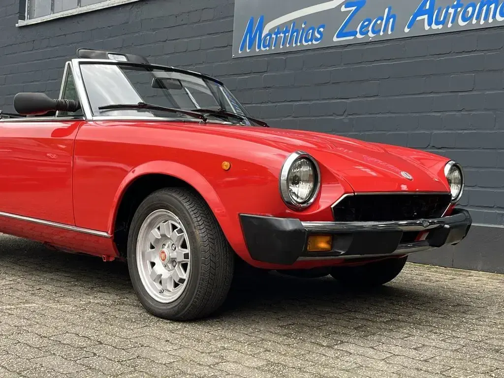 Gebraucht Fiat 124 Spider 105 PS (77 kW) 1984 Rosso corsa Cabrio
