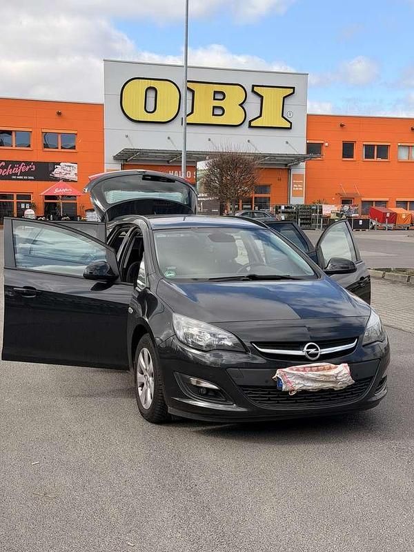 Gebraucht Opel Astra Style 140 PS (102 kW) 2015 Schwarz Kombi