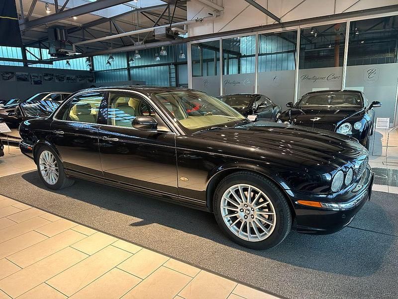 Gebraucht Jaguar XJ6 Executive 207 PS (152 kW) 2007 Schwarz Limousine