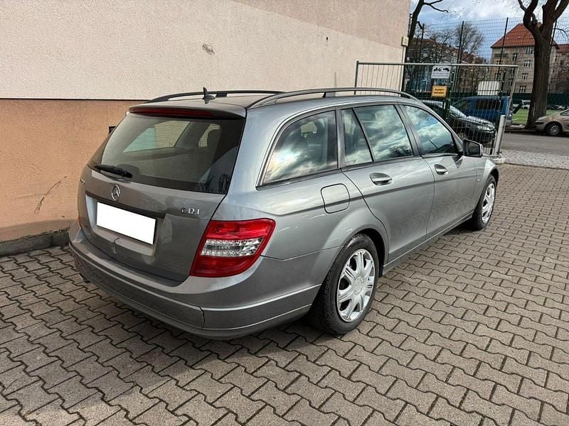 Gebraucht Mercedes C220 170 PS (125 kW) 2010 Silber Kombi