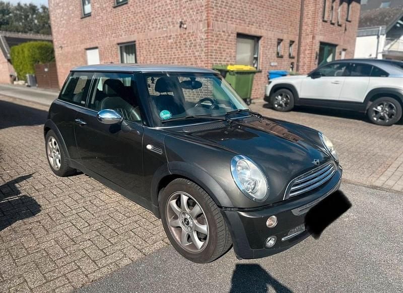 Usata Mini Cooper 90 CV (66 kW) 2006 Marrone Utilitaria