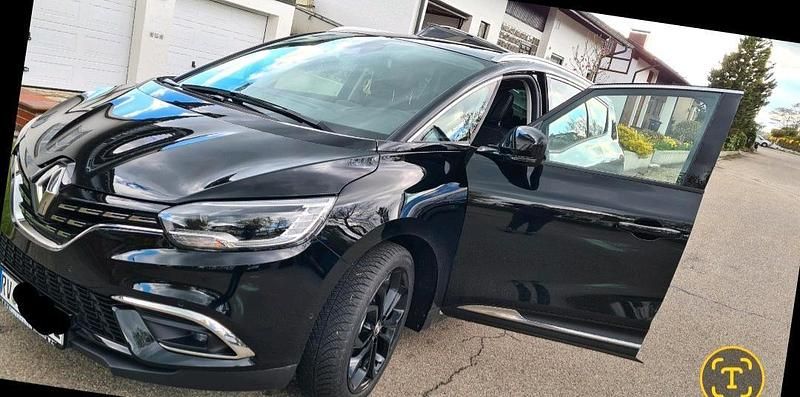 Schwarz Gebraucht 2021 Renault Grand Scénic IV Black Edition Van / Kleinbus | 17.000 € (Superpreis) - Bild 1/3