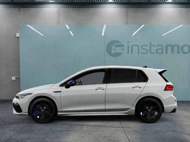 Gebraucht VW Golf VIII R 333 PS (244 kW) 2024 Weiß Limousine