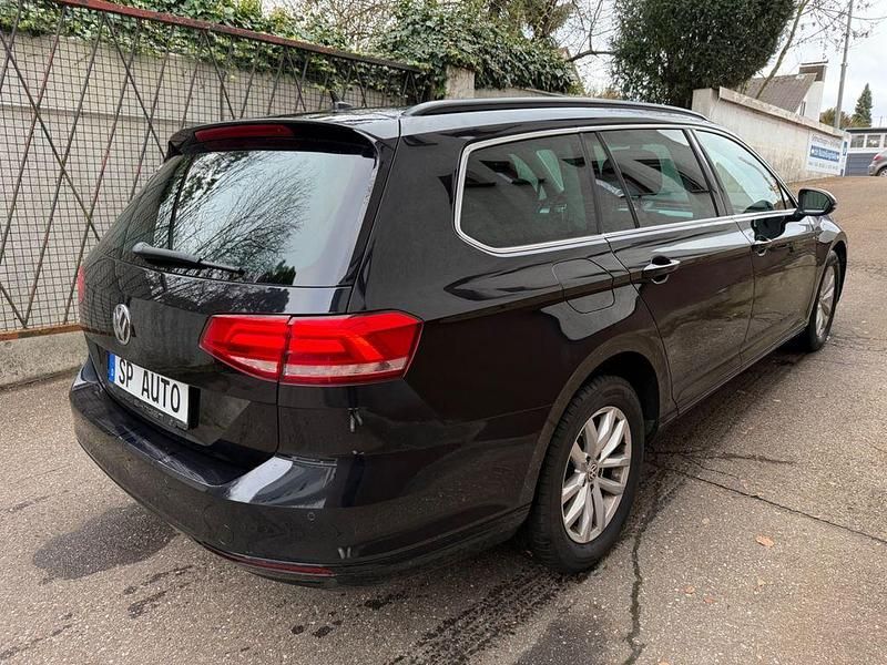 Gebraucht VW Passat Comfortline 150 PS (110 kW) 2015 Grau Limousine