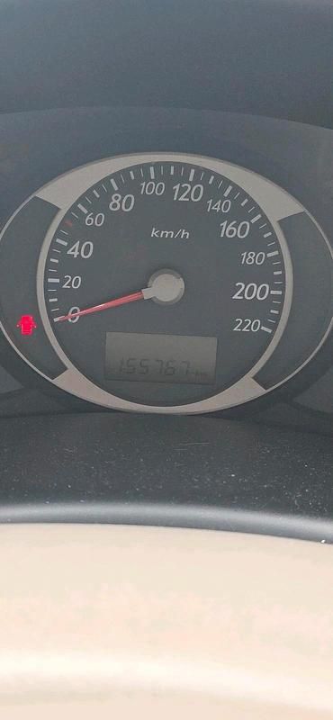 Gebraucht Hyundai Tucson 141 PS (103 kW) 2005 Rot SUV