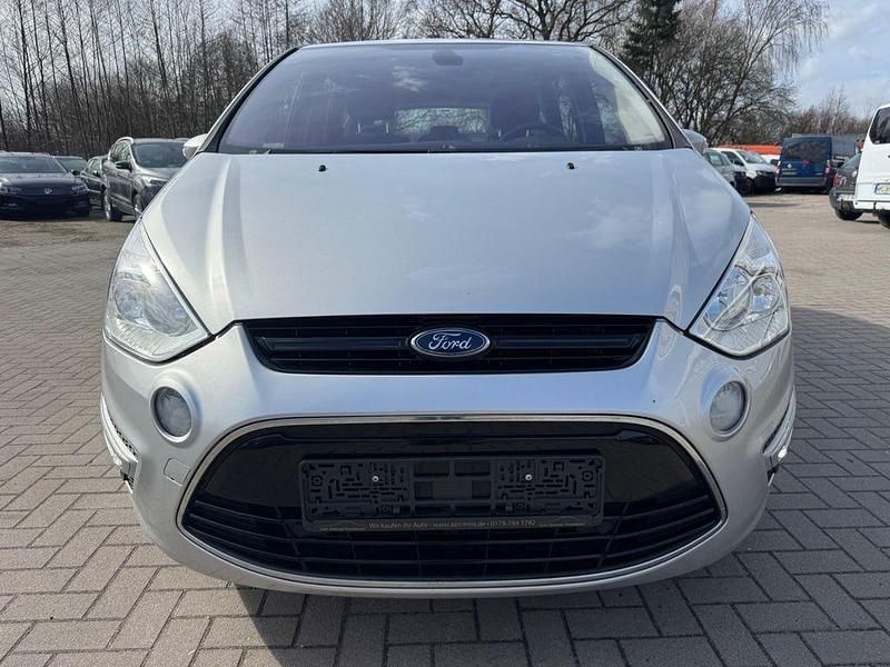 Gebraucht Ford S-MAX Titanium 163 PS (119 kW) 2013 Van / Kleinbus