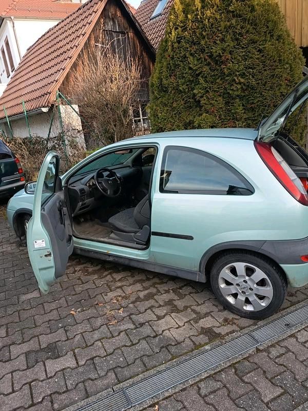 Gebraucht Opel Corsa 90 PS (66 kW) 2000 Grün Kleinwagen