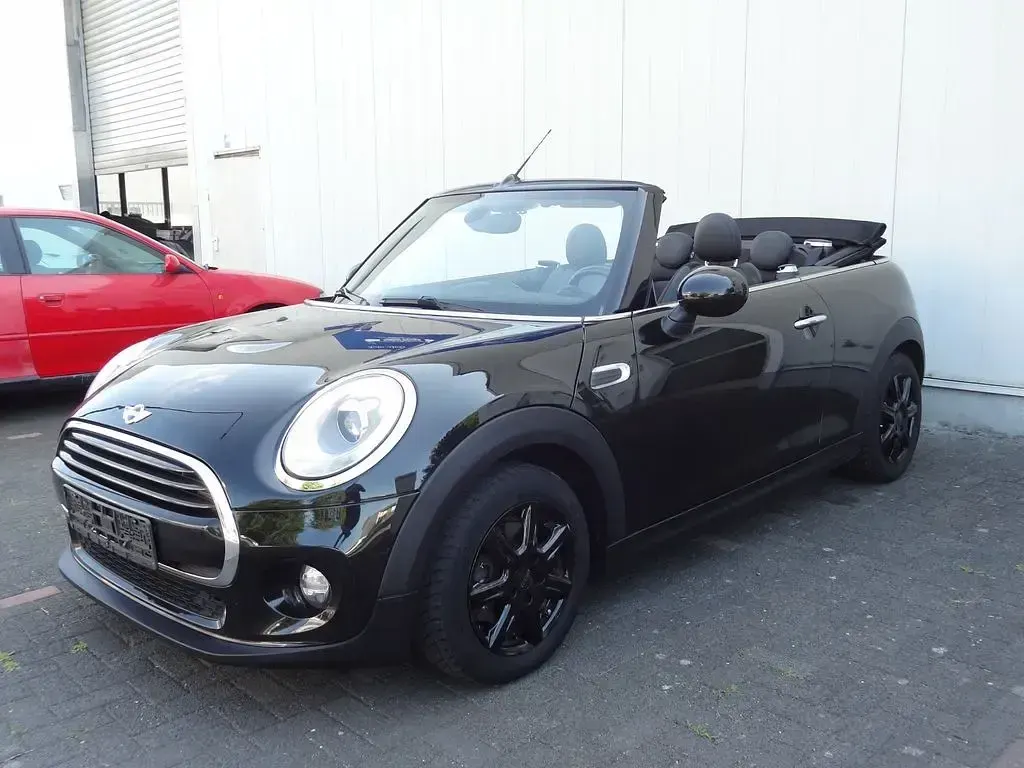 Gebraucht Mini Cooper D Cabriolet 116 PS (85 kW) 2016 Schwarz Cabrio