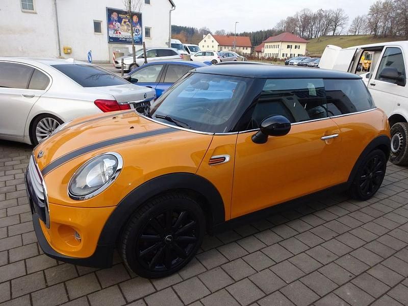 Gebraucht Mini Cooper 136 PS (100 kW) 2014 Orange Kleinwagen