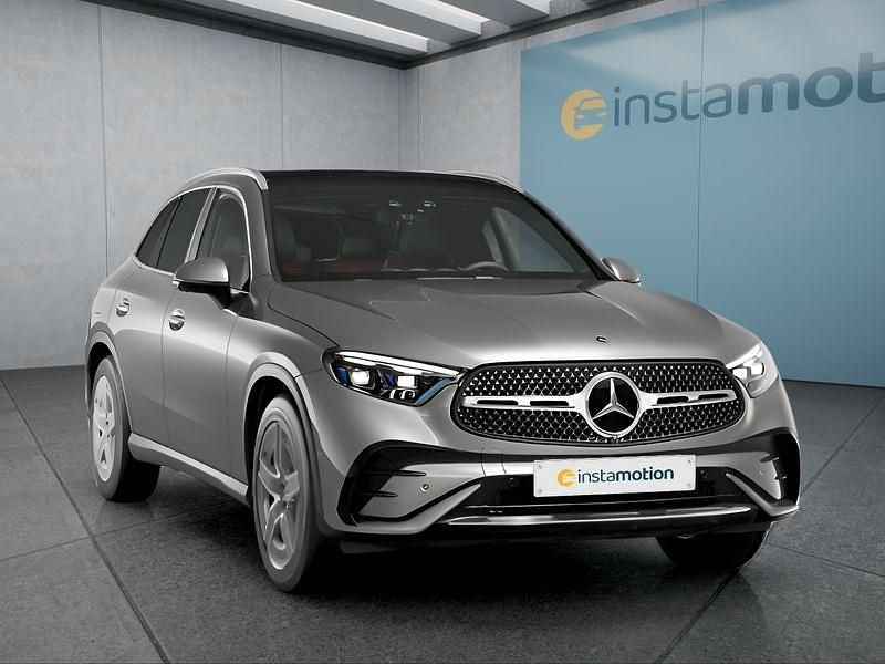 Gebraucht Mercedes GLC220 197 PS (144 kW) 2024 Silber SUV