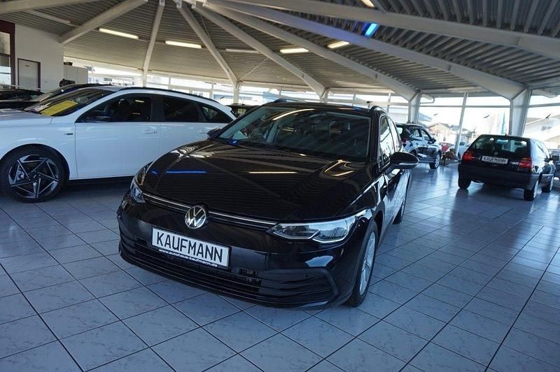 Gebraucht VW Golf VIII 150 PS (110 kW) 2023 Schwarz Kombi