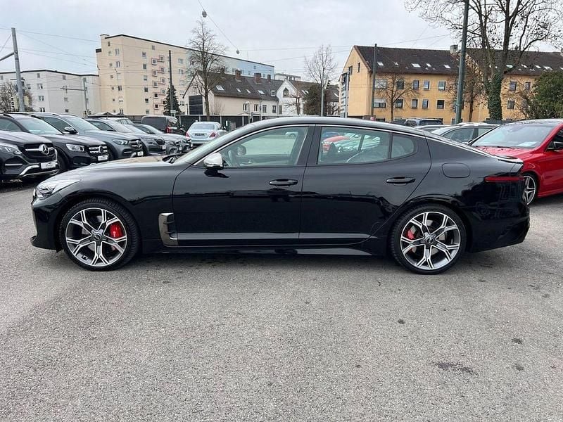Gebraucht Kia Stinger GT 366 PS (269 kW) 2018 Schwarz Kleinwagen