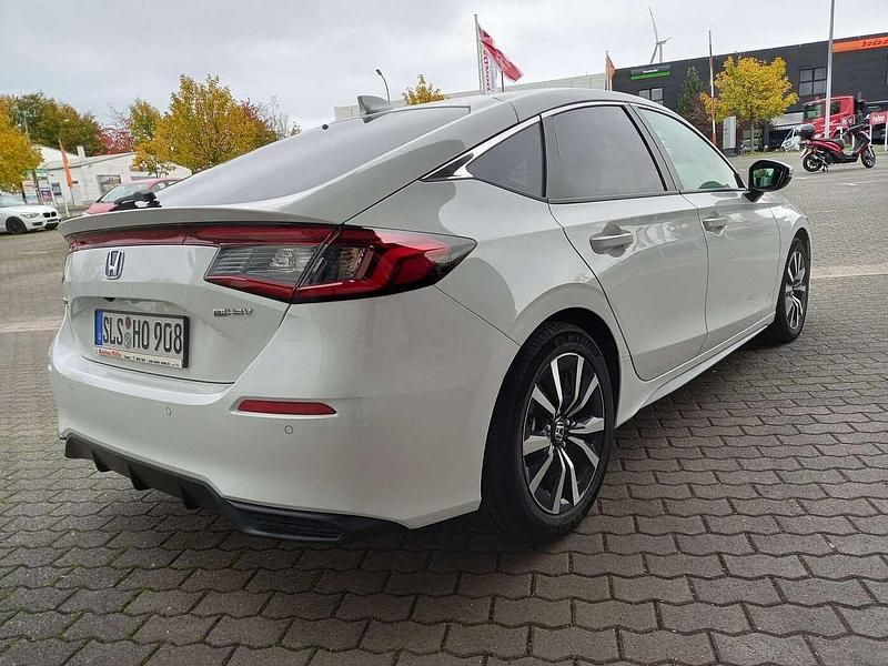Gebraucht Honda Civic Elegance 184 PS (135 kW) 2025 Platinum white p Limousine