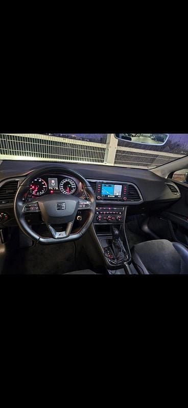 Usata Seat Leon 150 CV (110 kW) 2016 Argento Berlina