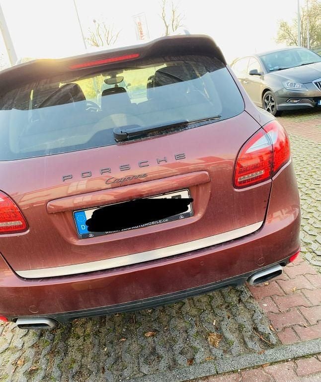 Usado Porsche Cayenne 245 HP (180 kW) 2012 Vermelho SUV