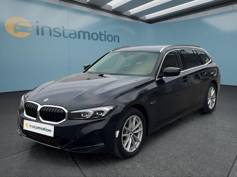 Gebraucht BMW 320e 204 PS (150 kW) 2022 Schwarz Kombi