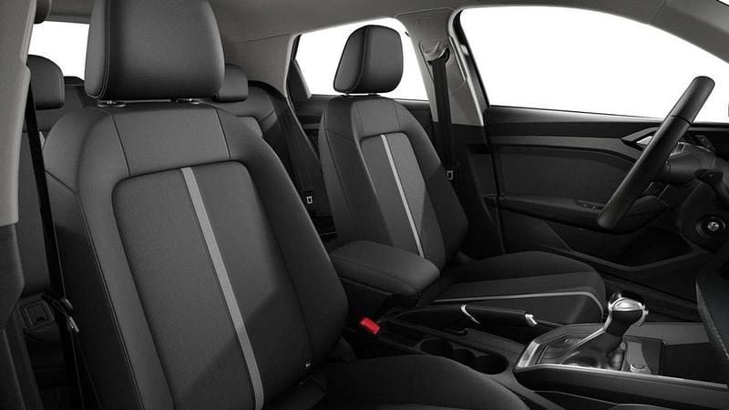 Second-hand Audi A1 Advanced 95 CP (69 kW) 2024 Negru SUV
