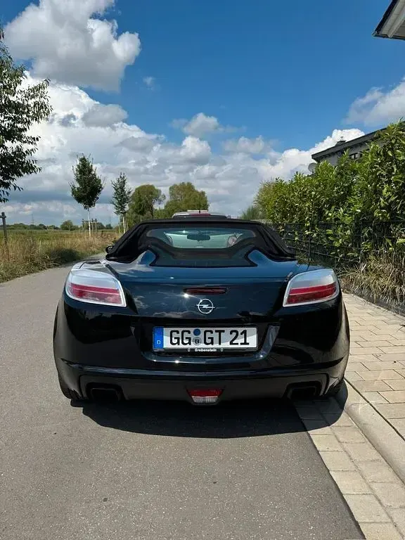 Usata Opel GT 264 CV (194 kW) 2007 Nero Cabrio