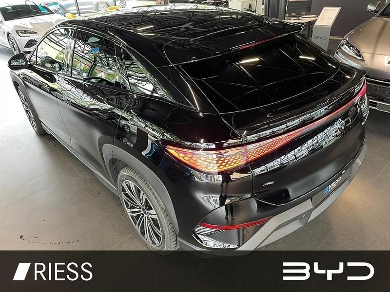 Neu BYD Sealion 7 389 kW (530 PS) 2025 Obsidian black SUV