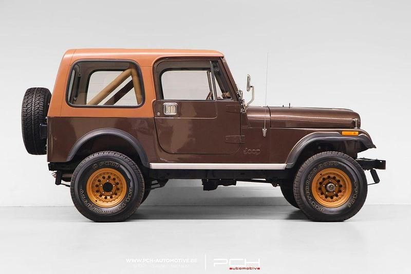 Gebraucht Jeep CJ 209 PS (153 kW) 1983 Braun Cabrio