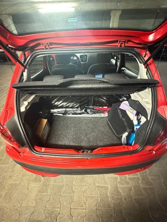 Gebraucht Peugeot 206 60 PS (44 kW) 2009 Rot Limousine