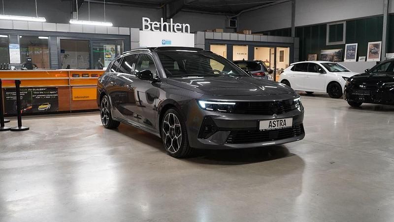 Gebraucht Opel Astra Ultimate 131 PS (96 kW) 2024 Grau Kombi
