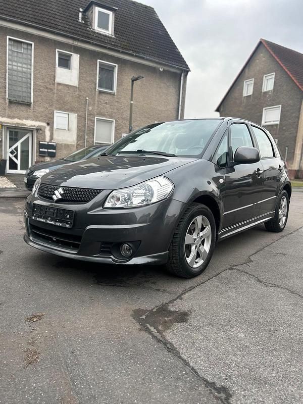 Gebraucht Suzuki SX4 120 PS (88 kW) 2009 Grau Kleinwagen