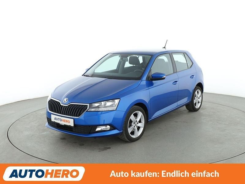 Blau Gebraucht 2019 Skoda Fabia Cool Plus Kleinwagen | 11.460 € (Guter Preis) - Bild 1/3