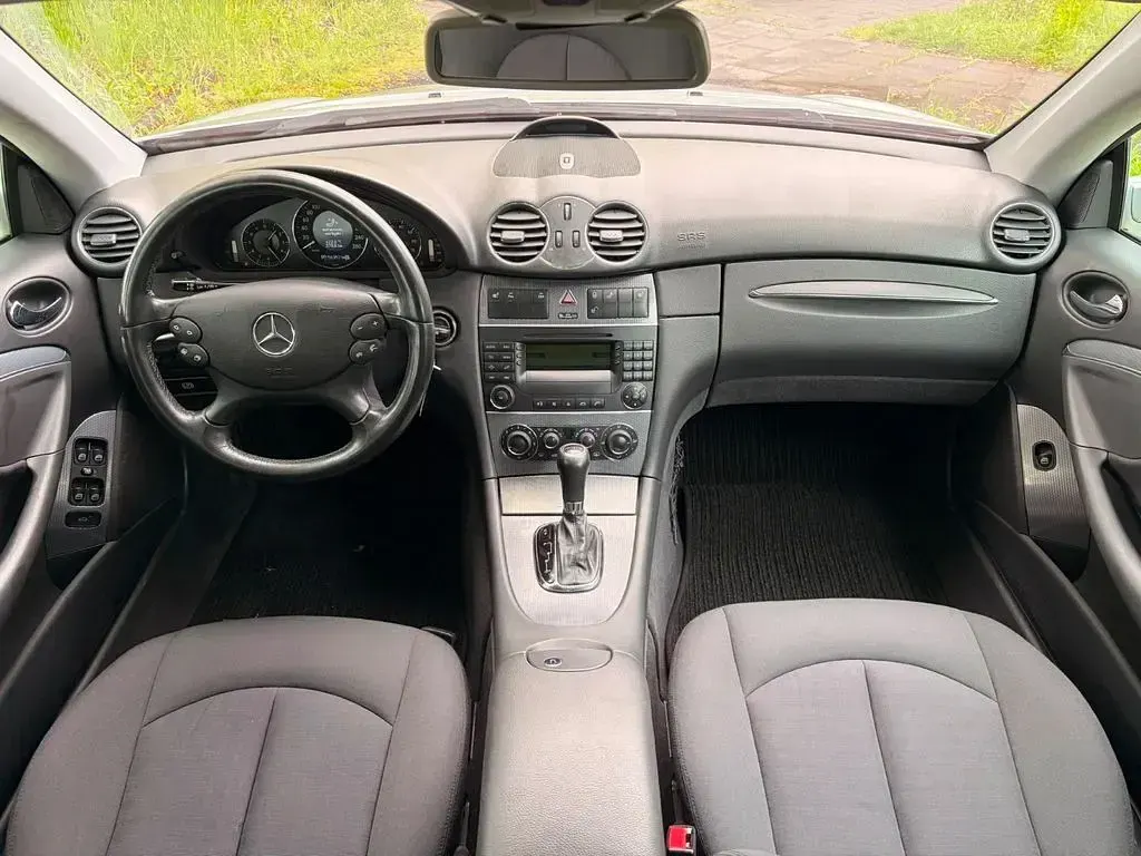 Gebraucht Mercedes CLK200 163 PS (119 kW) 2004 Silber Coupé