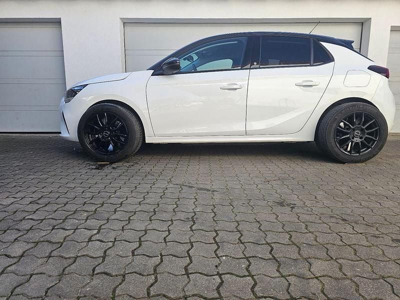 Gebraucht Opel Corsa-e 100 kW (136 PS) 2023 Weiß Kleinwagen
