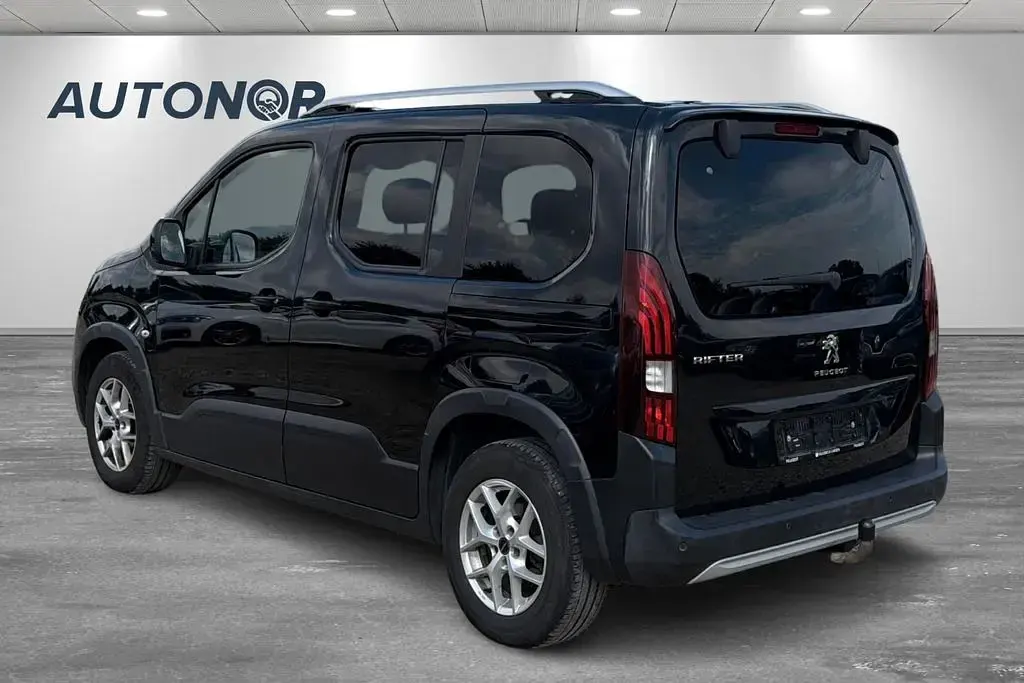 Gebraucht Peugeot Rifter Allure 102 PS (75 kW) 2018 Schwarz Van / Kleinbus