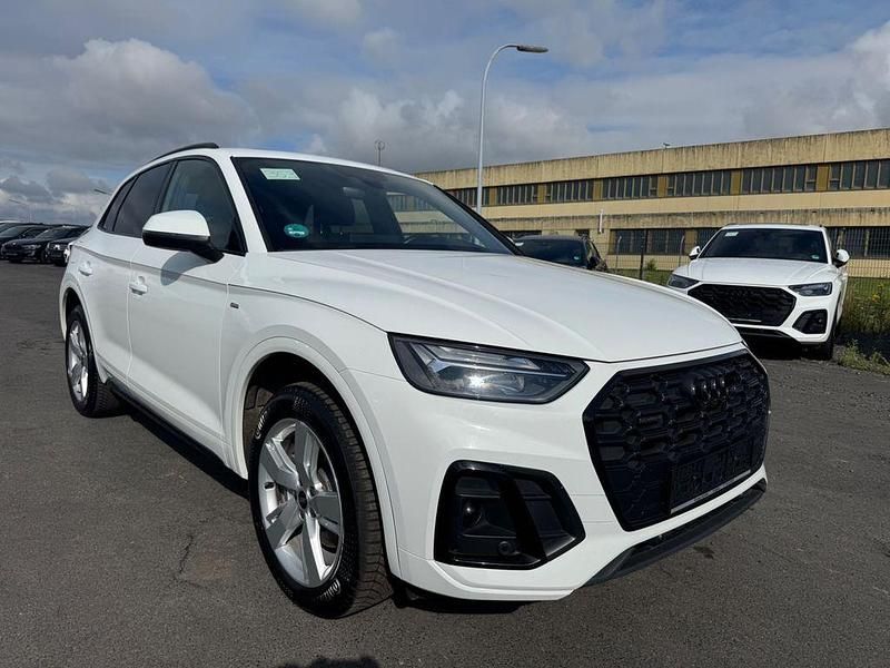 Weiß Gebraucht 2023 Audi Q5 S-Line SUV | 39.999 € (Fairer Preis) - Bild 1/4
