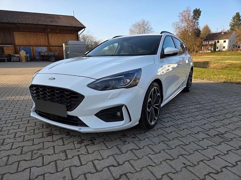 Gebraucht Ford Focus ST-Line 150 PS (110 kW) 2019 Weiß Kombi