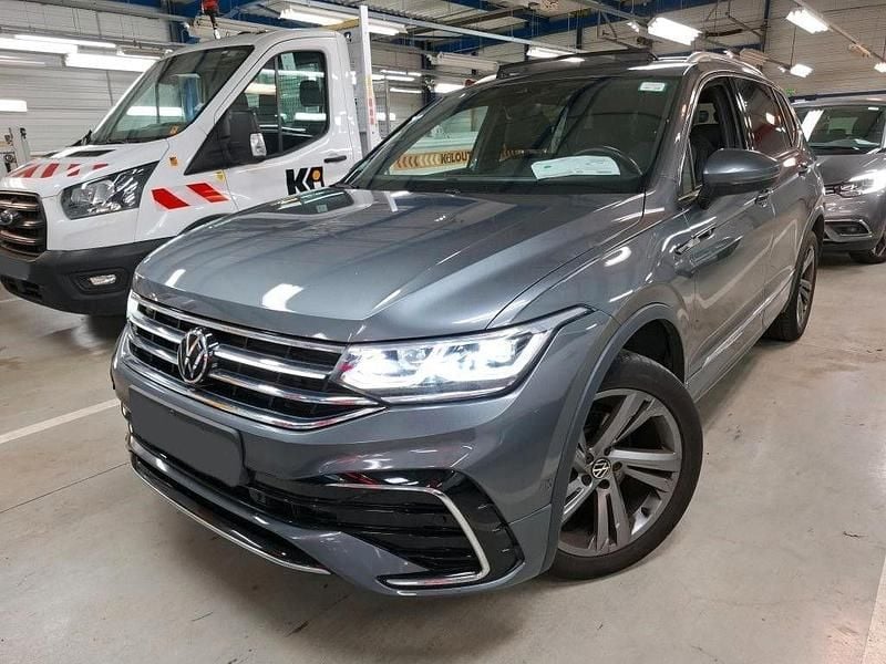 Grau Gebraucht 2022 VW Tiguan R-line SUV | 25.585 € - Bild 1/4