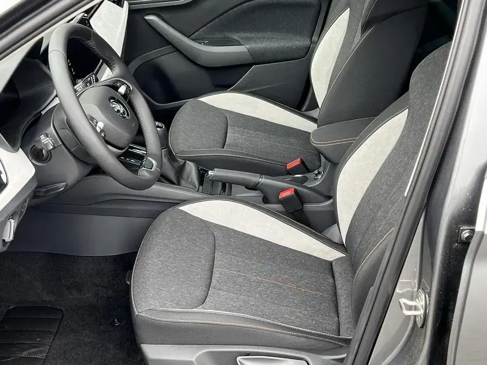 Neu Skoda Scala Selection 95 PS (69 kW) 2026 Kleinwagen