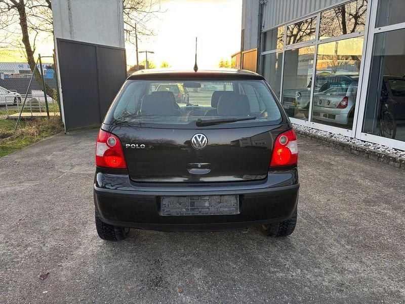 Gebraucht VW Polo Basis 54 PS (39 kW) 2003 Schwarz Kleinwagen
