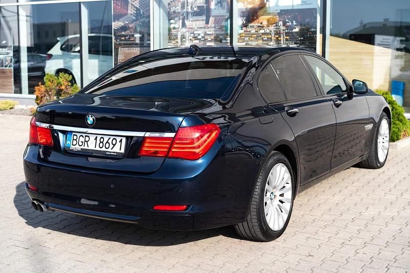 Gebraucht BMW 730 245 PS (180 kW) 2009 Blau Limousine