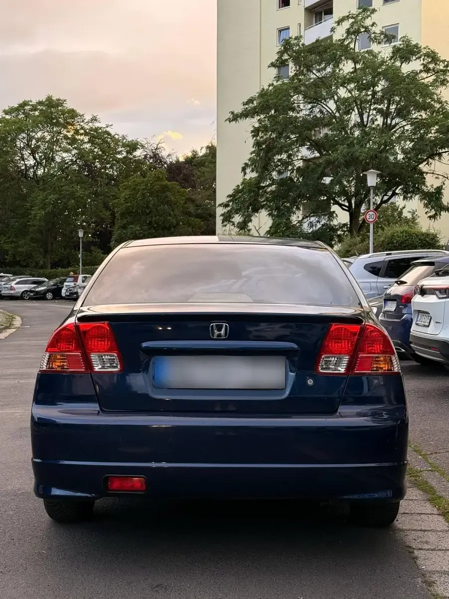 Gebraucht Honda Civic Hybrid 90 PS (66 kW) 2003 Blau Limousine