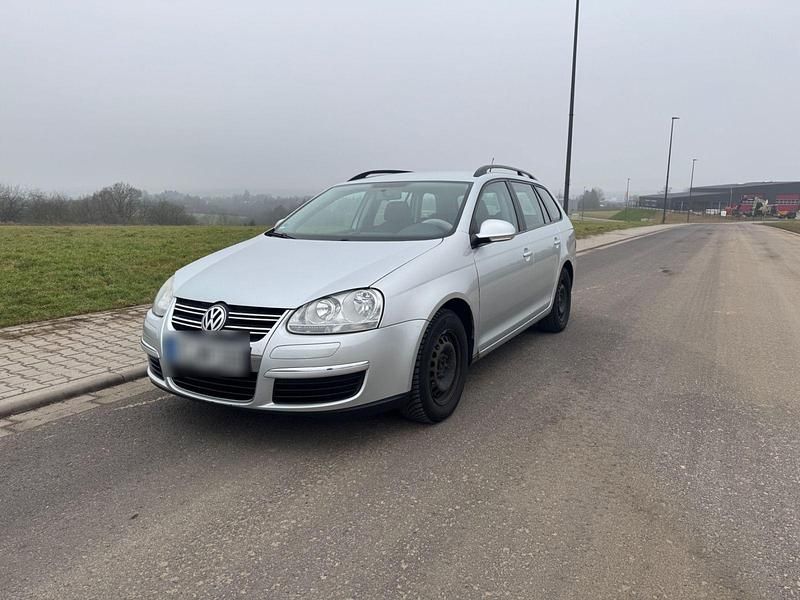 Silber Gebraucht 2007 VW Golf V Kombi | 2.990 € (Fairer Preis) - Bild 1/4