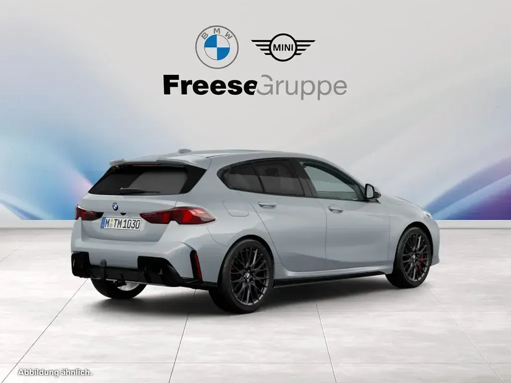 Neu BMW 120 Performance 170 PS (125 kW) 2026 Silber Kleinwagen