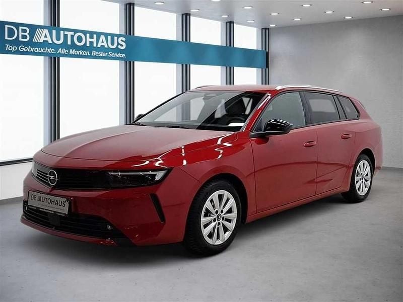 Rot Gebraucht 2024 Opel Astra Business Elegance Kombi | 21.830 € (Guter Preis) - Bild 1/4