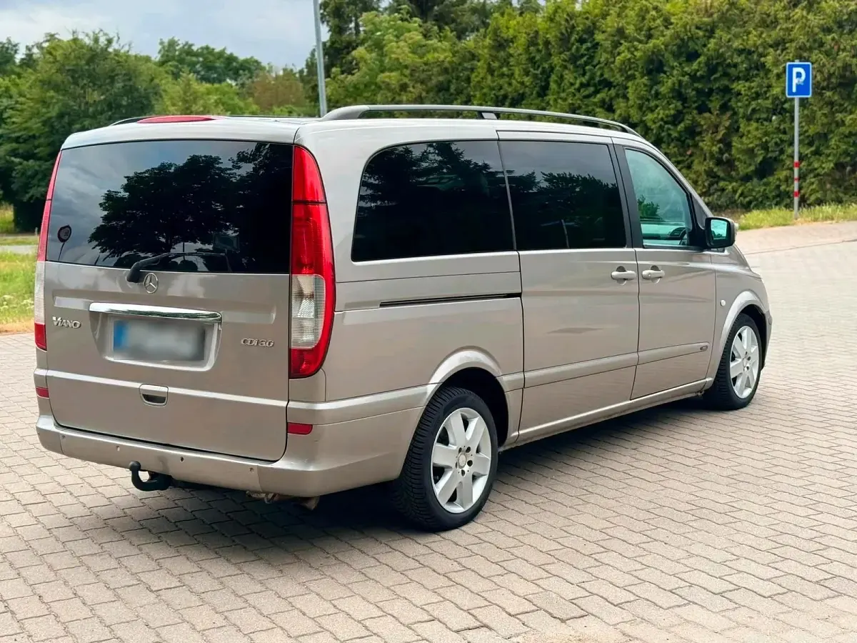 Gebraucht Mercedes Viano 204 PS (150 kW) 2009 Andere farben Van / Kleinbus