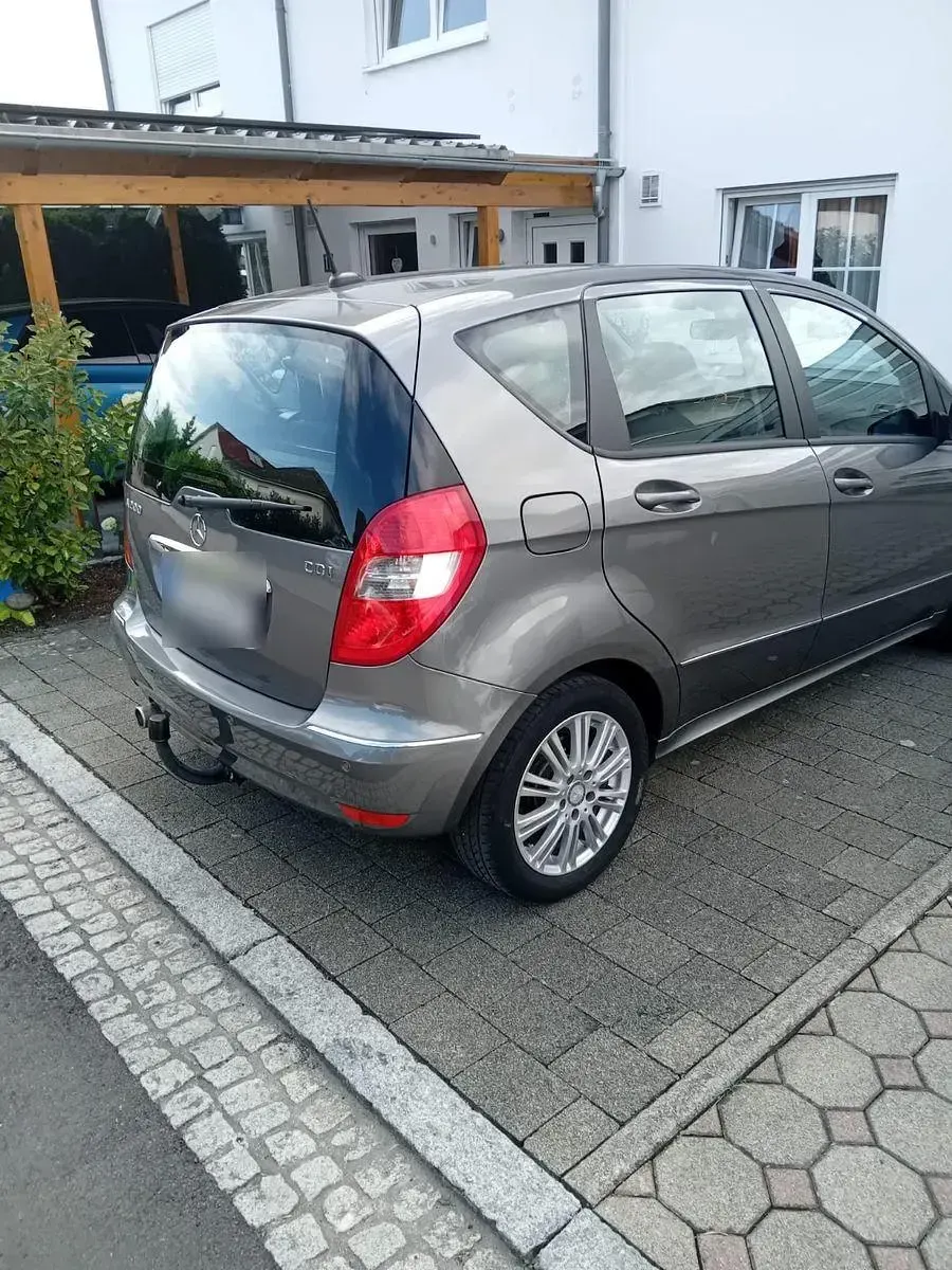 Gebraucht Mercedes A200 Avantgarde 140 PS (102 kW) 2009 Grau Limousine