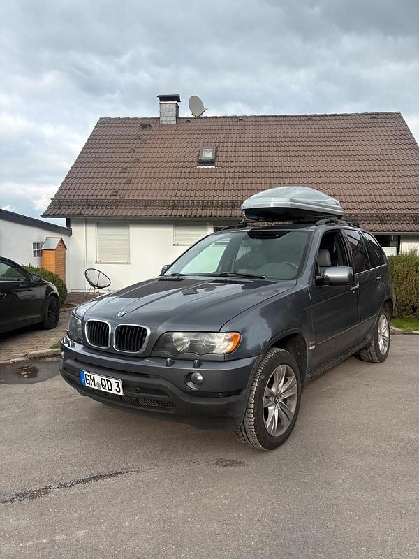 Silber Gebraucht 2004 BMW X5 SUV | 4.350 € (Fairer Preis) - Bild 1/4