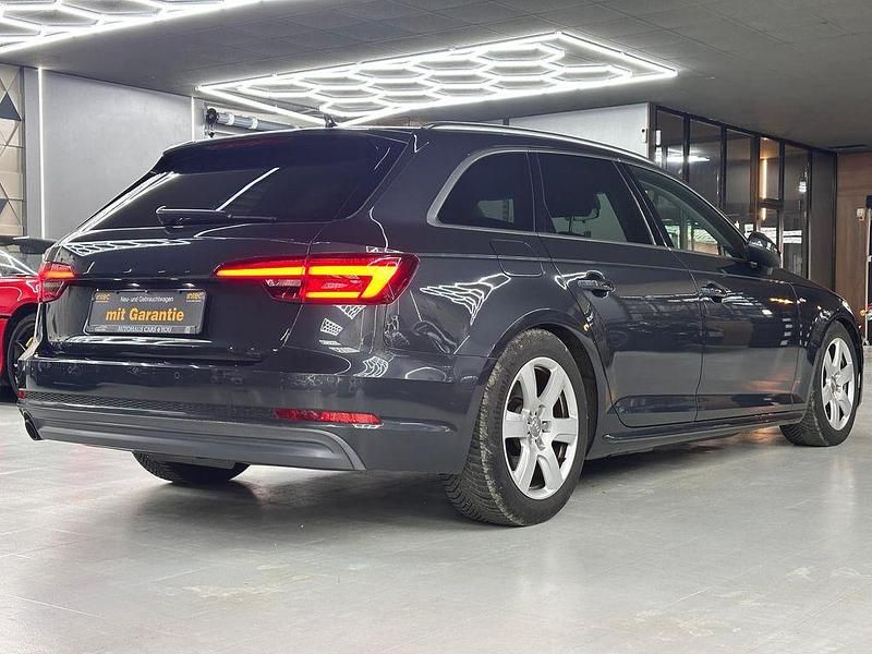 Gebraucht Audi A4 S-Line 122 PS (89 kW) 2018 Grau Kombi
