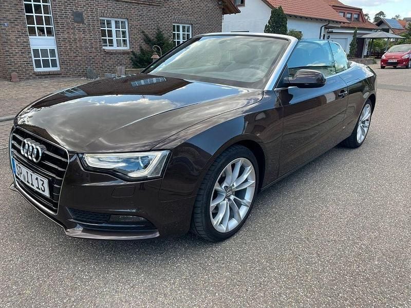 Gebraucht Audi A5 Cabriolet 170 PS (125 kW) 2013 Braun Cabrio