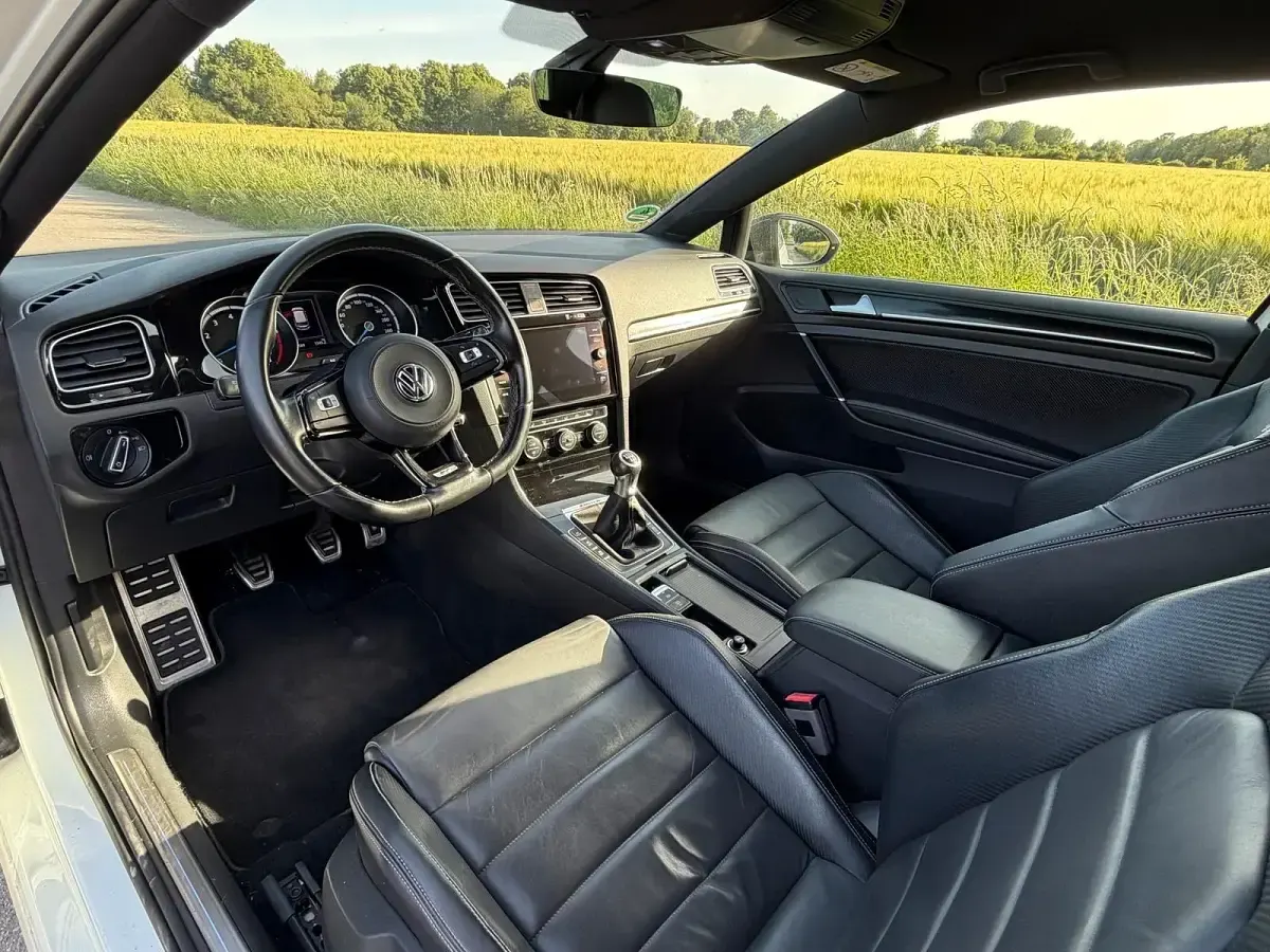 Gebraucht VW Golf VII R 310 PS (228 kW) 2017 Weiß Limousine